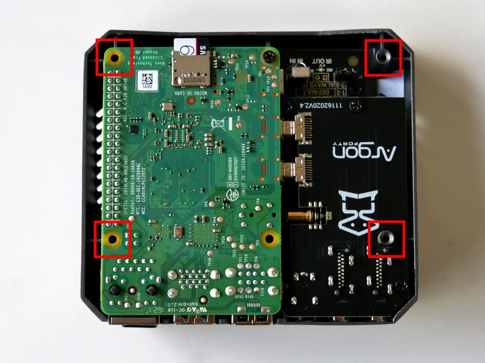 Raspberry-Pi-4-Installed-In-Argon-ONE-Case